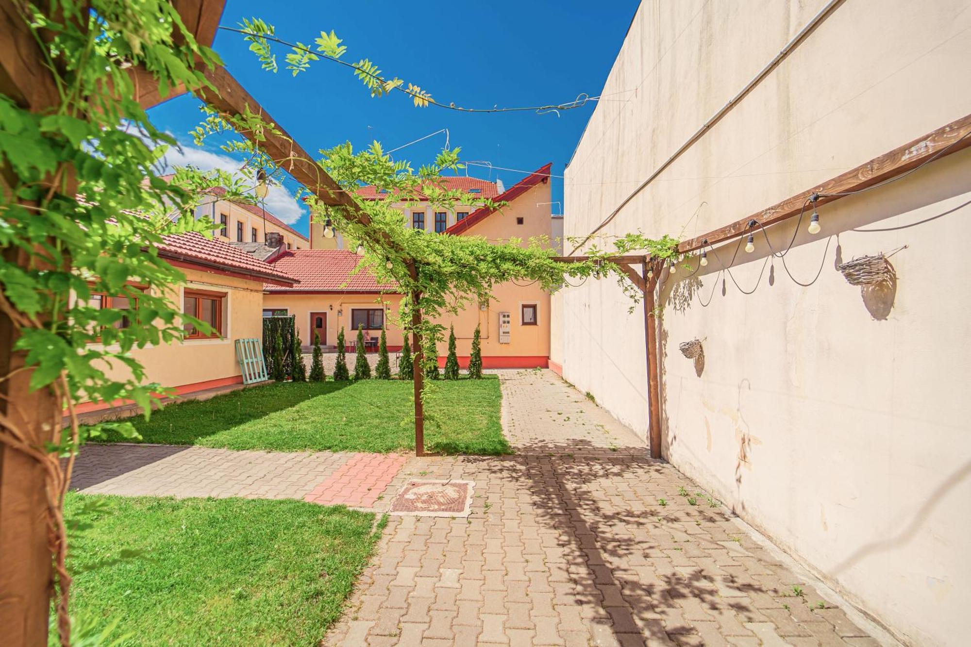 Hera'S Garden Arad Ngoại thất bức ảnh